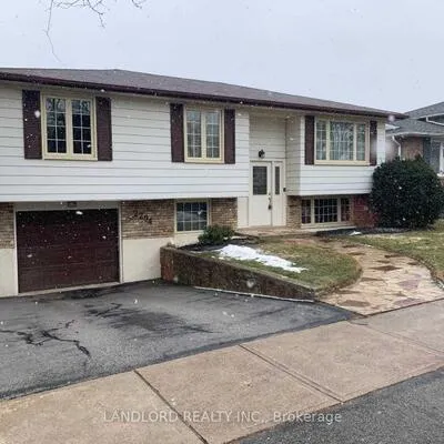 2294, Wyandotte, 1020 - WO West, Oakville