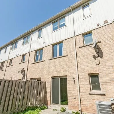 2171, Fiddlers, 1019 - WM Westmount, Oakville