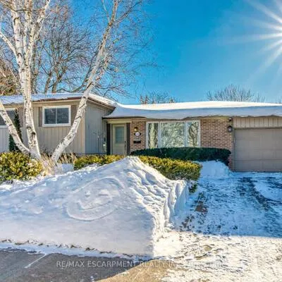 419, Yale, 1020 - WO West, Oakville