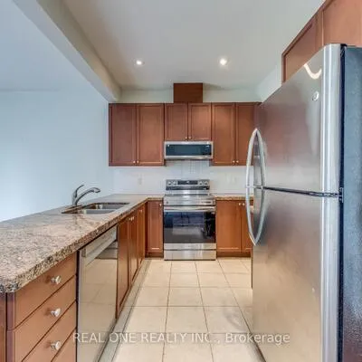 2319,&nbsp;Stone Glen, 1019 - WM Westmount, Oakville