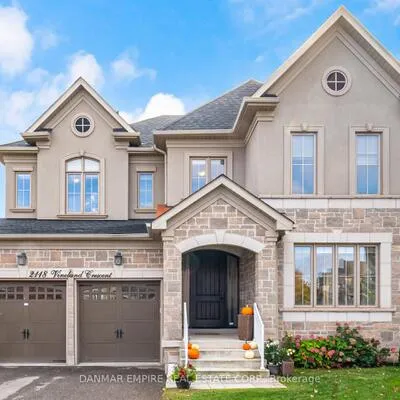 2118,&nbsp;Vineland, 1015 - RO River Oaks, Oakville