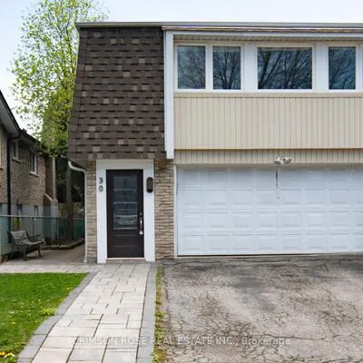 30,&nbsp;Orsett, 1003 - CP College Park, Oakville