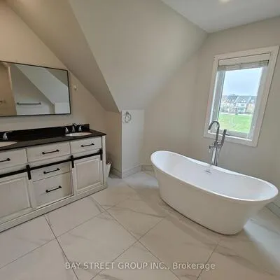 256,&nbsp;Glenashton, 1015 - RO River Oaks, Oakville