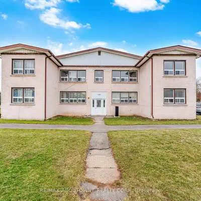 1047,&nbsp;Churchill, 1003 - CP College Park, Oakville