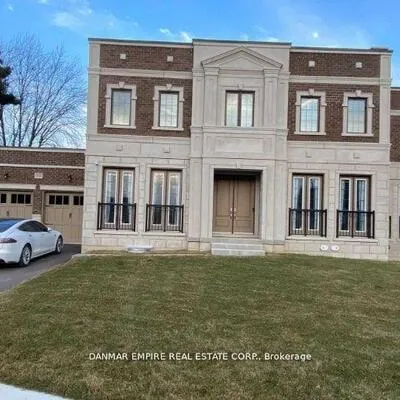 2193,&nbsp;Grayson Green, 1006 - FD Ford, Oakville