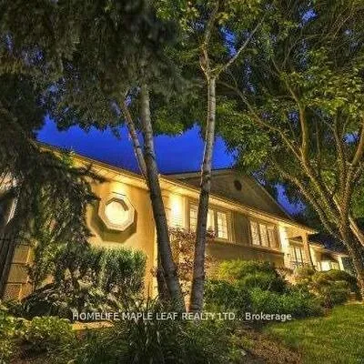1124,&nbsp;Bridge, 1020 - WO West, Oakville