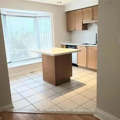 2467,&nbsp;Carberry, 1019 - WM Westmount, Oakville