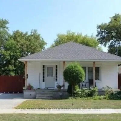 132,&nbsp;Elmwood, 1002 - CO Central, Oakville