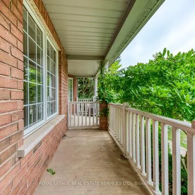 204,&nbsp;Roxton, 1015 - RO River Oaks, Oakville