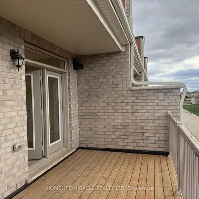 3208,&nbsp;Sixth, 1008 - GO Glenorchy, Oakville