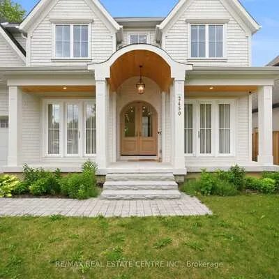 2450,&nbsp;Rebecca, 1001 - BR Bronte, Oakville