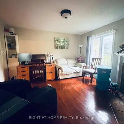 96,&nbsp;Howell, 1015 - RO River Oaks, Oakville