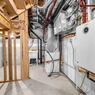137,&nbsp;Christopher, 1008 - GO Glenorchy, Oakville