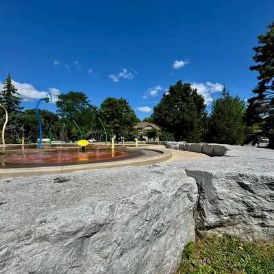 2052,&nbsp;Oak Bliss, 1022 - WT West Oak Trails, Oakville