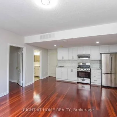 2229,&nbsp;GLAZEBROOK, 1019 - WM Westmount, Oakville