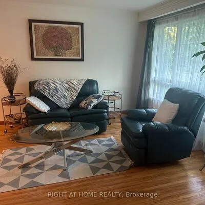 309,&nbsp;Queen Mary, 1002 - CO Central, Oakville