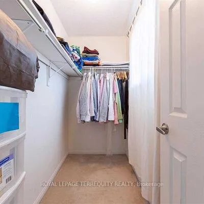2458,&nbsp;Baintree, 1022 - WT West Oak Trails, Oakville
