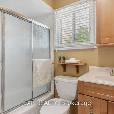 259,&nbsp;O'donoghue unit1, 1003 - CP College Park, Oakville