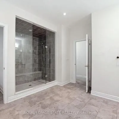 1192,&nbsp;Stag, 1007 - GA Glen Abbey, Oakville