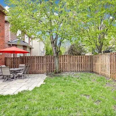 2440,&nbsp;Hollybrook, 1019 - WM Westmount, Oakville