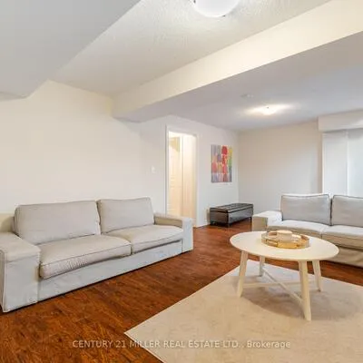 2191,&nbsp;Emily, 1000 - BC Bronte Creek, Oakville