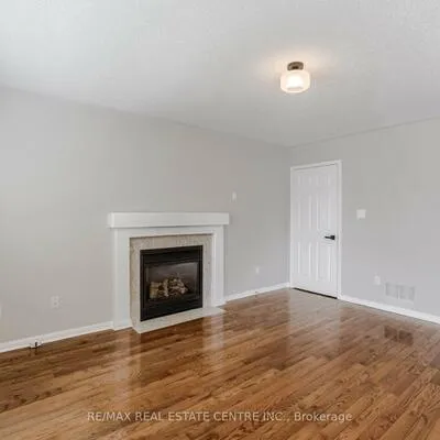 2298,&nbsp;Grand Oak, 1019 - WM Westmount, Oakville