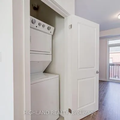 1174,&nbsp;Dartmouth, 1010 - JM Joshua Meadows, Oakville