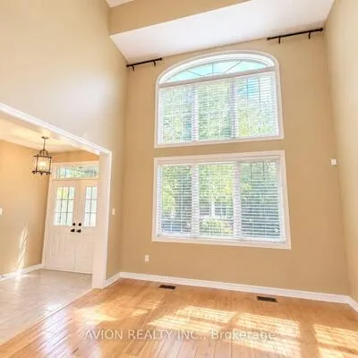 1392,&nbsp;Pinecliff, 1022 - WT West Oak Trails, Oakville