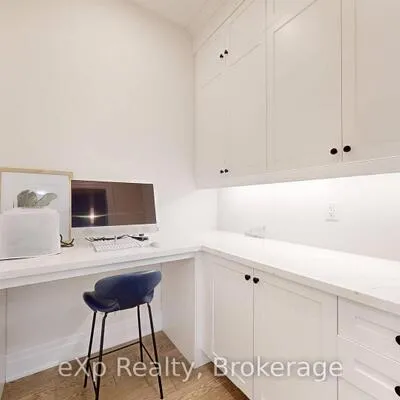 3313,&nbsp;Sunningdale, 1008 - GO Glenorchy, Oakville
