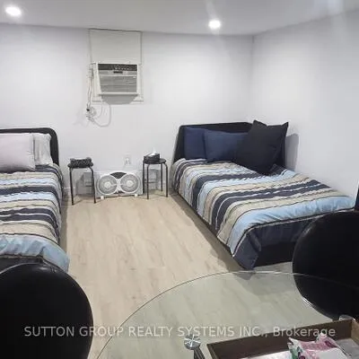 290,&nbsp;Morden, 1020 - WO West, Oakville