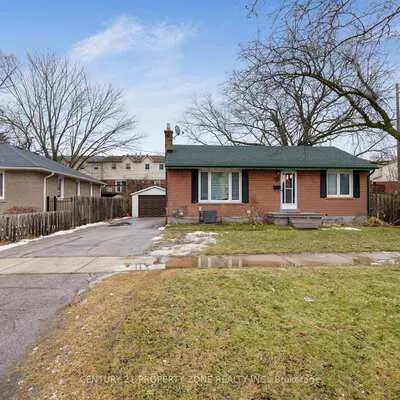 64,&nbsp;Florence, 1002 - CO Central, Oakville