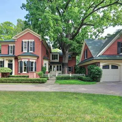 350,&nbsp;King, 1013 - OO Old Oakville, Oakville
