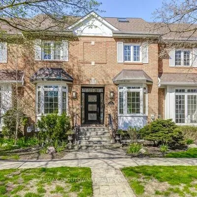 21, Chisholm, 1002 - CO Central, Oakville