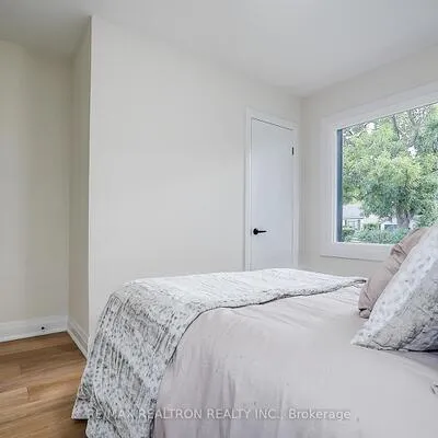 163,&nbsp;Maurice, 1002 - CO Central, Oakville