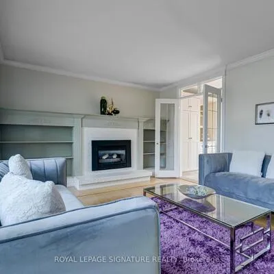 383,&nbsp;Maplehurst, 1001 - BR Bronte, Oakville