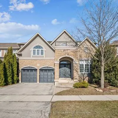247,&nbsp;Beechtree, 1001 - BR Bronte, Oakville