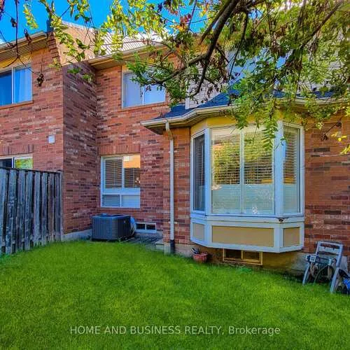 Premium freehold home for sale: 2374, Baintree, 1019 - WM Westmount, Oakville