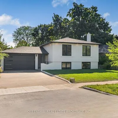 1128,&nbsp;Pinegrove, 1020 - WO West, Oakville