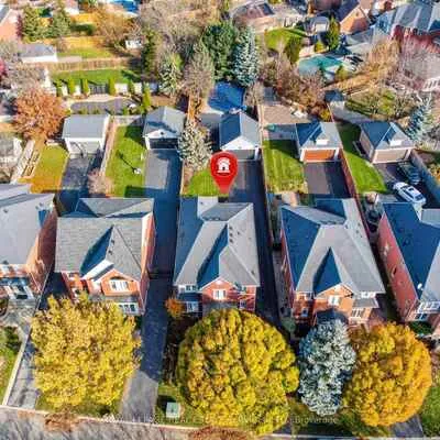 2393, Ennerdale, 1015 - RO River Oaks, Oakville