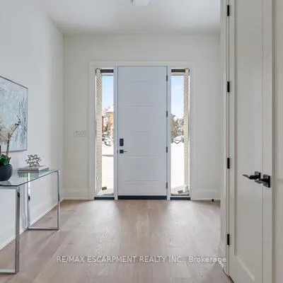 2354, Eighth, 1018 - WC Wedgewood Creek, Oakville