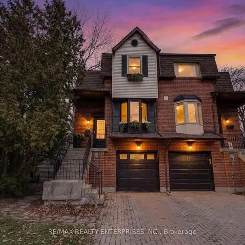 Premium freehold home for sale: 7, NORMANDY, 1002 - CO Central, Oakville