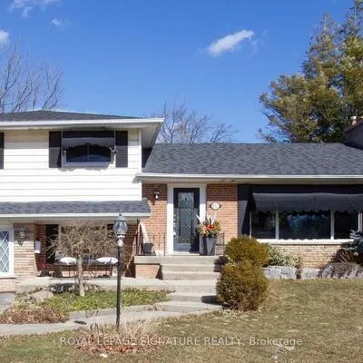251,&nbsp;Third, 1017 - SW Southwest, Oakville