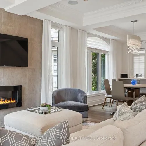 Premium freehold home for sale: 2092, PINEVALLEY, 1009 - JC Joshua Creek, Oakville