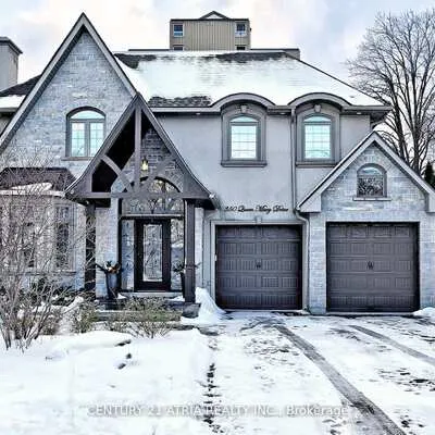 350,&nbsp;Queen Mary, 1002 - CO Central, Oakville