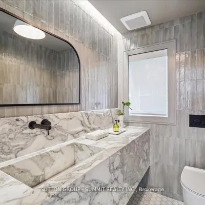 1100,&nbsp;Cedar Grove, 1011 - MO Morrison, Oakville