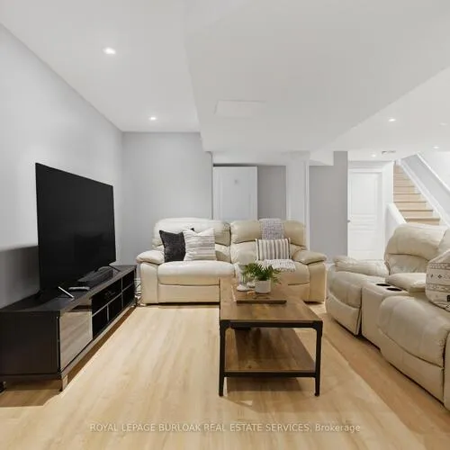 Premium freehold home for sale: 2267, Whistling Springs, 1019 - WM Westmount, Oakville