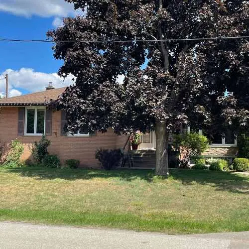 Premium freehold home for sale: 339, Weighton, 1020 - WO West, Oakville