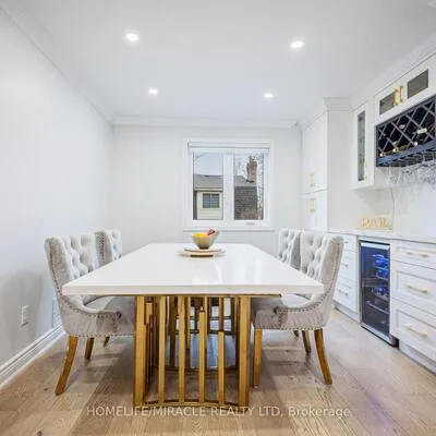 204,&nbsp;Sheraton, 1001 - BR Bronte, Oakville
