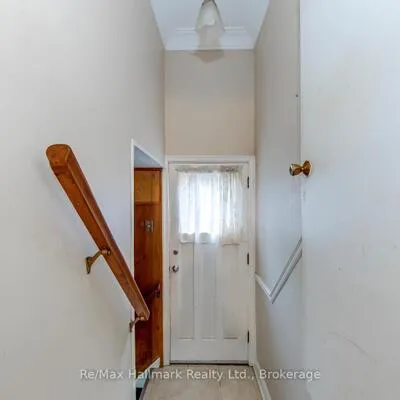 216,&nbsp;Wales, 1001 - BR Bronte, Oakville