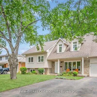 285,&nbsp;Surrey, 1001 - BR Bronte, Oakville